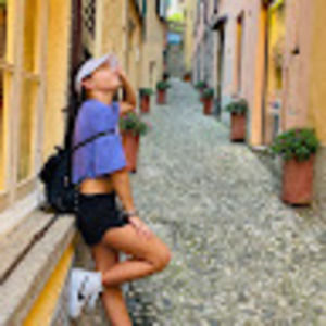 Meet your Posher, Jasmine